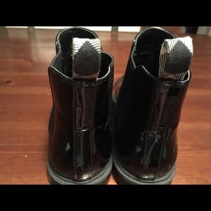 💯Authentic! Patent Leather Girls Burberry Boots